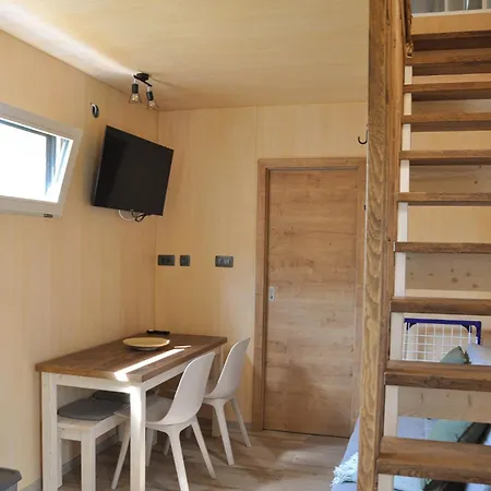 Haus Herr Fuchs * Falkenburg